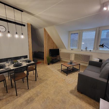 Bohemi Apartman Mosonmagyaróvár Dış mekan fotoğraf